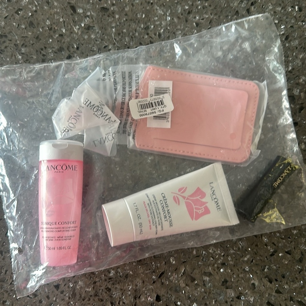 Lancome bundle - Picture 5 of 5